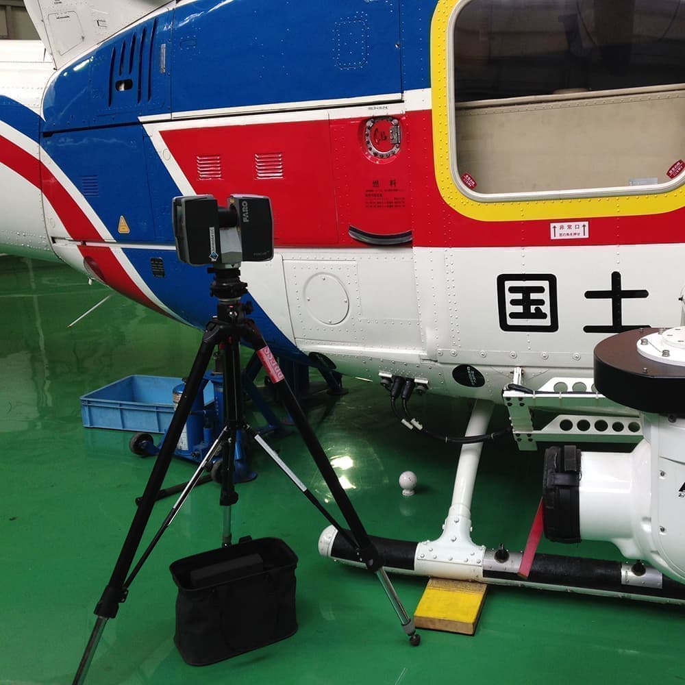 地上型レーザスキャナを用いて3次元点群作成を行う