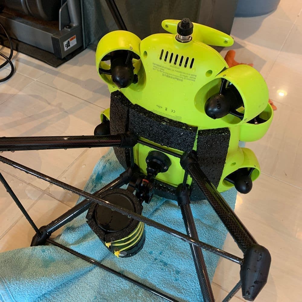 設備点検の実証実験に対応した水中ドローンのパーツ開発業務を行いました