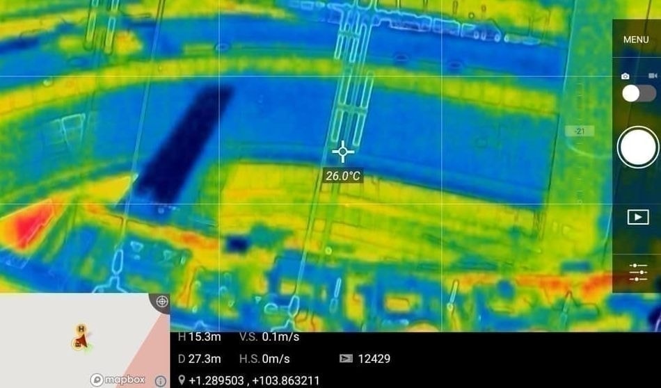 ドローンを活用したプラント等の各種点検作業の対応をしています