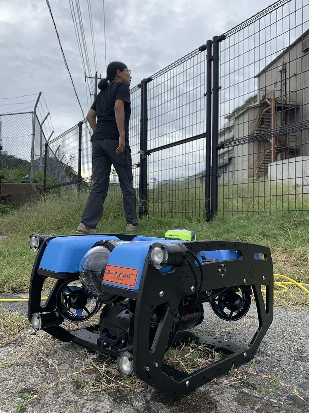 プラント設備点検の実証実験に対応した水中ドローンのパーツ開発業務を行いました